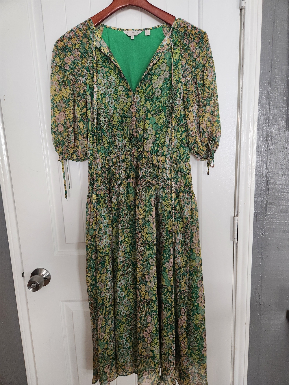 Ted Baker London Green Floral Maxi Dress with Puff Sleeves